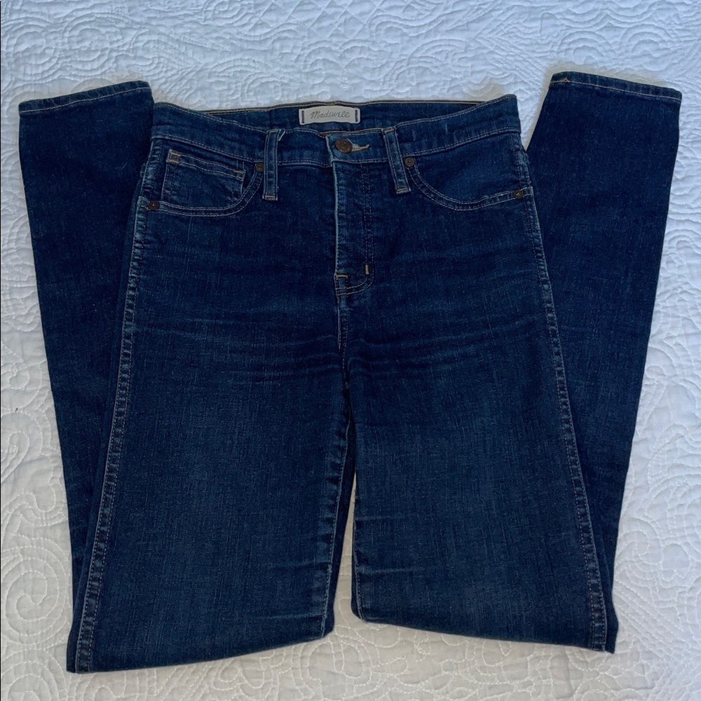 Madewell Classic Blue Denim Jeans. 10” high rise. Skinny. Dark Wash. Size 25T - Picture 2 of 10